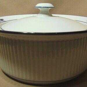 Dansk Bistro Maribo Round Covered Casserole 2 Quart Lid Handle Chipped REDUCED!